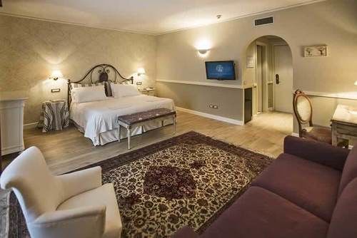 Hotel Regina Adelaide &